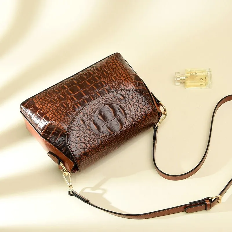 Chic CrocZip Luxury Crocodile Shoulder Bag