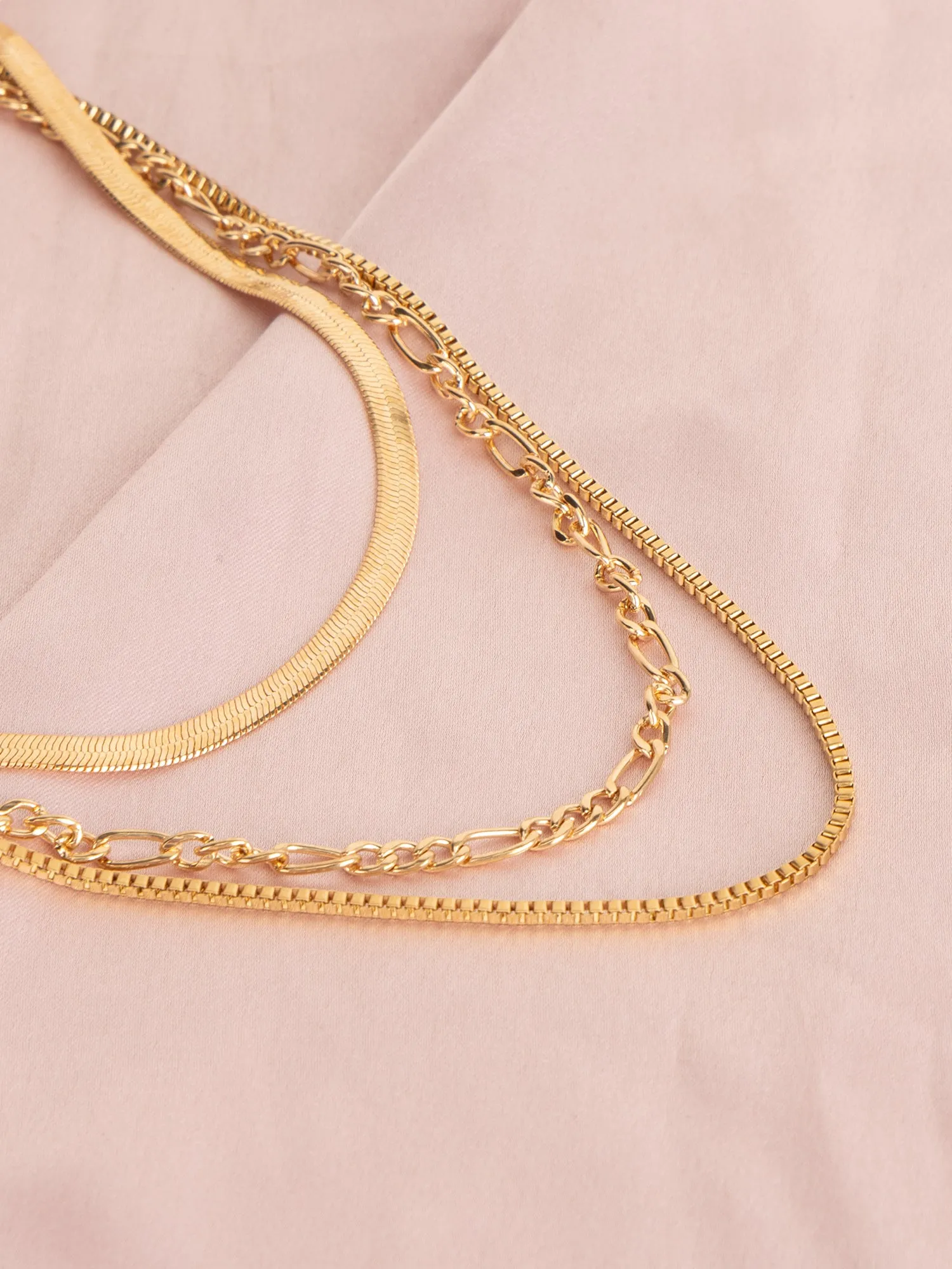 Chic Layered Gold Necklace