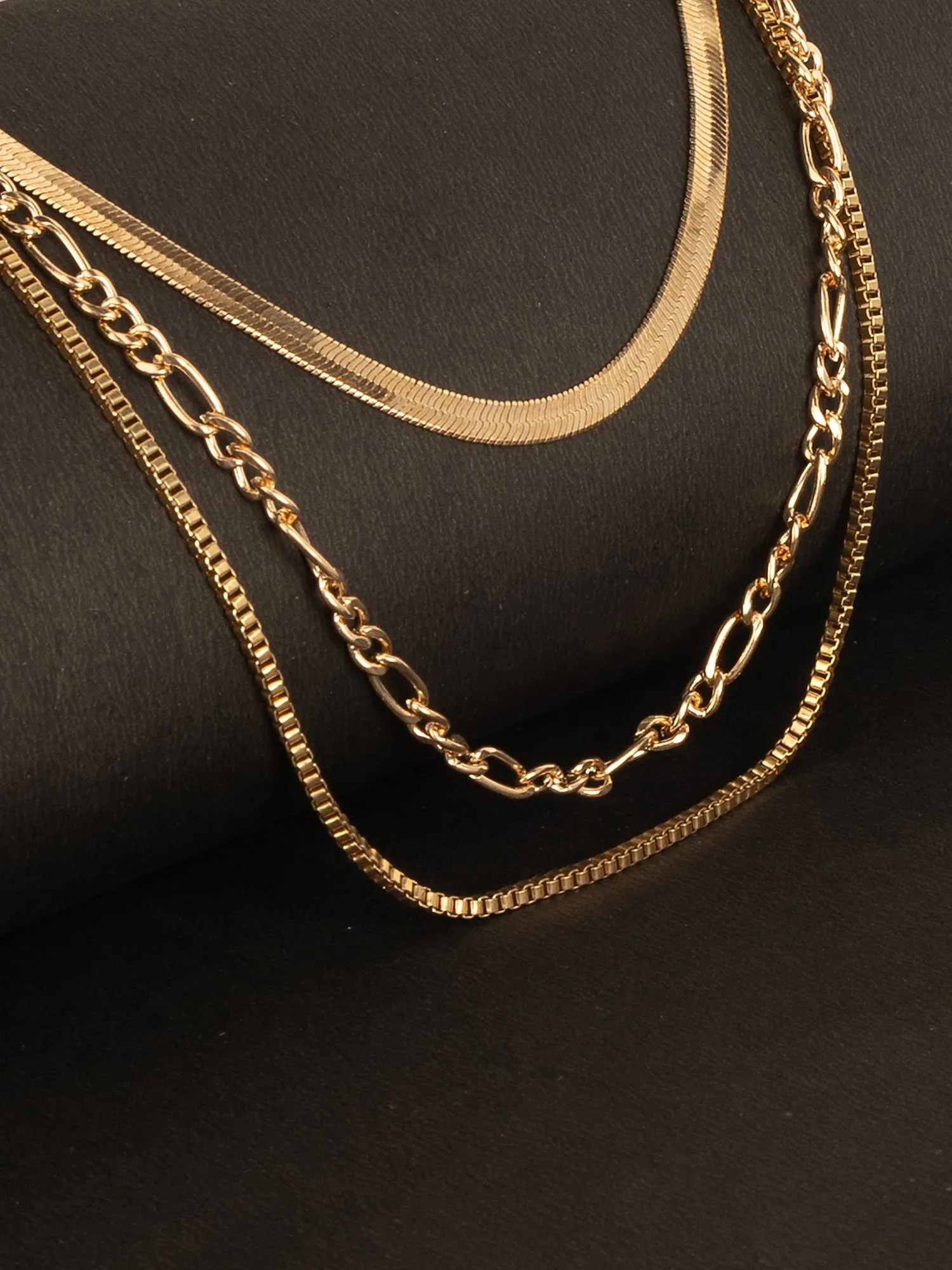 Chic Layered Gold Necklace