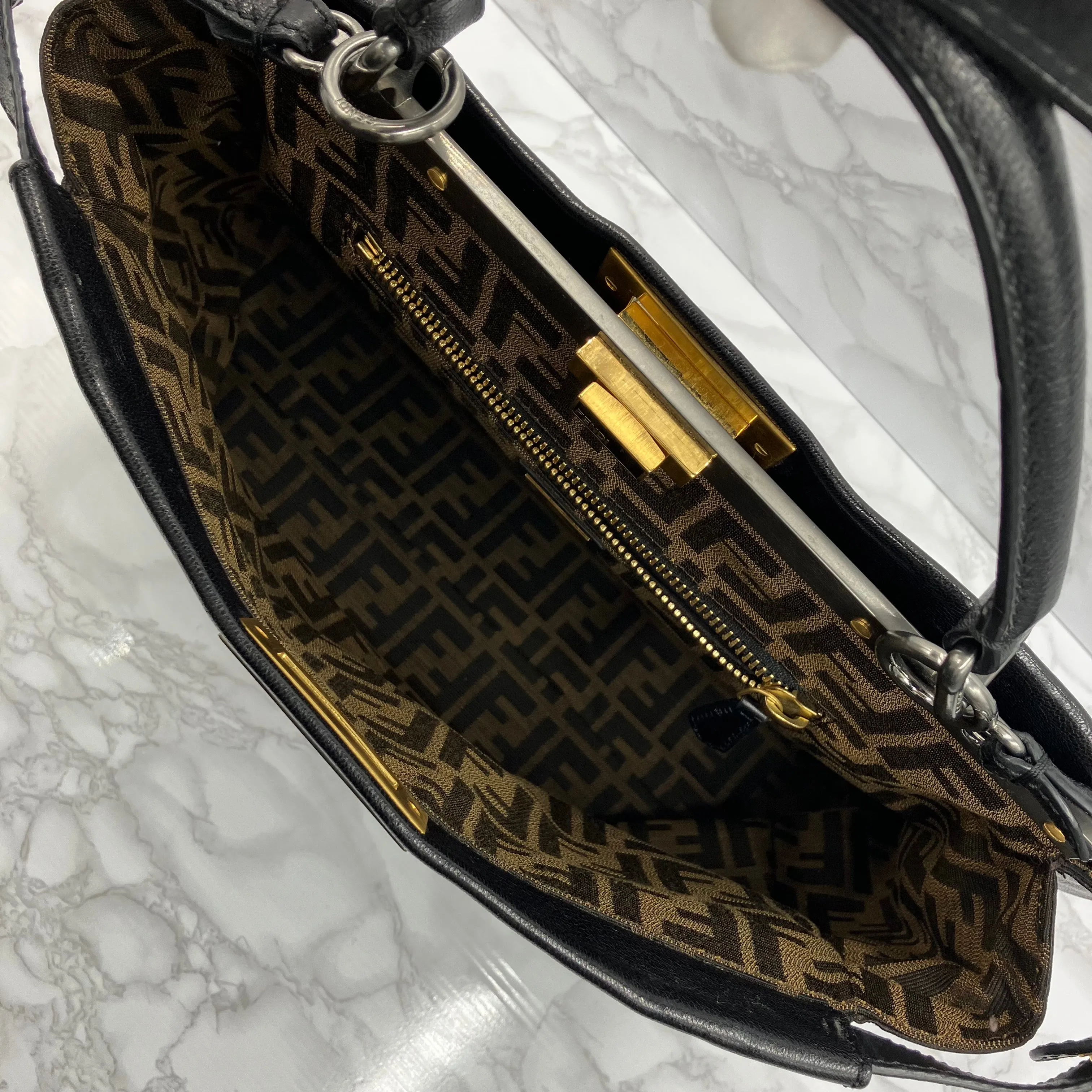 FENDI Peekaboo shoulder bag