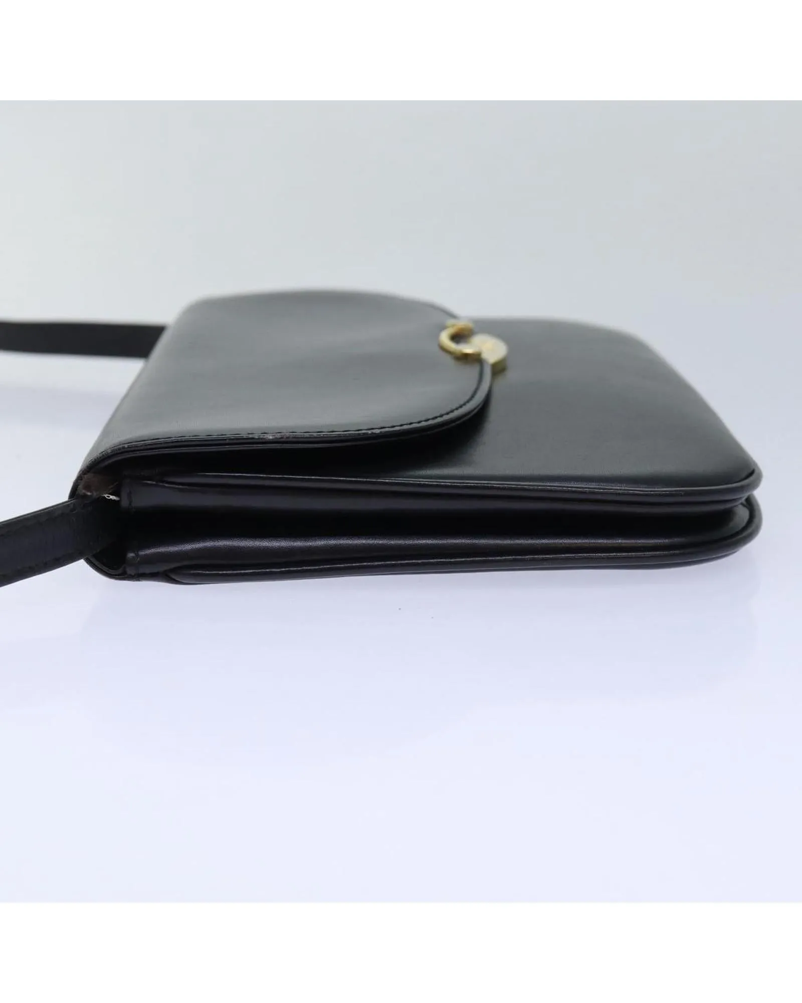 Leather Shoulder Bag in Black